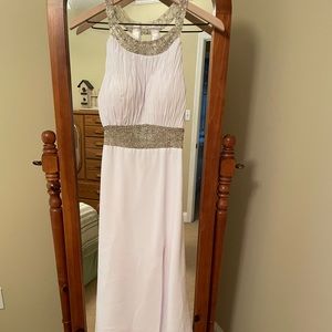 BEAUTIFUL and stunning prom dress! Could also be a wedding dress!!!